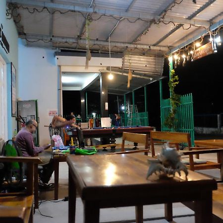 Phu Quoc Backpacker Hostel Exterior photo